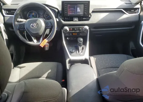 2020 Toyota Rav4 Xle z USA, uszkodzony, nr VIN 4T3R6RFV4LU002315